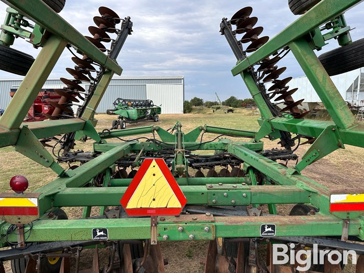 1999-john-deere-637-image-16