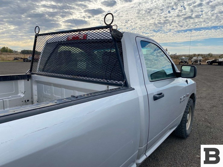 2018-ram-1500-pickup-image-20