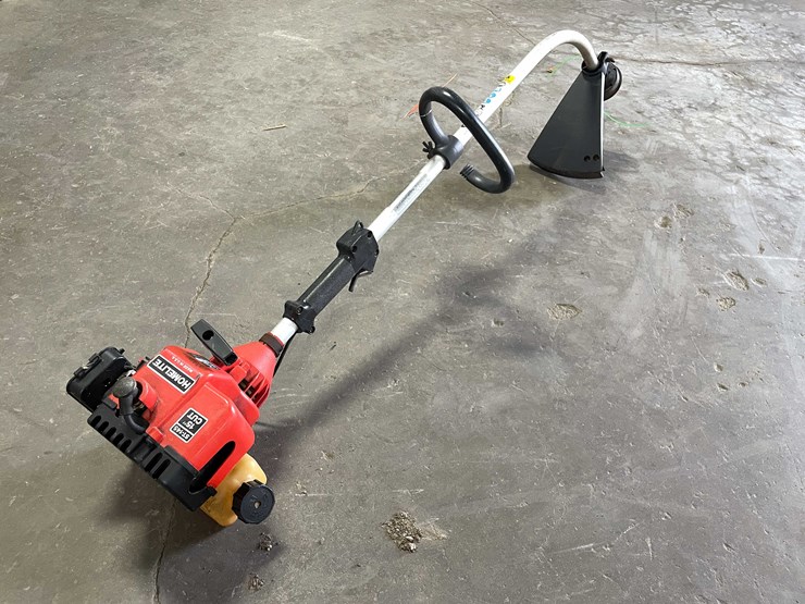 #8521-•-homelite-15"-weed-eater-(cw)-image-1