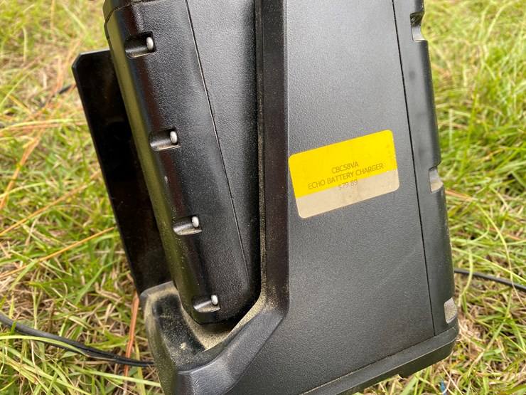 #69-•-#177-•-echo-58-v-electric-string-trimmer-with-charger-and-two-batteries.-image-8