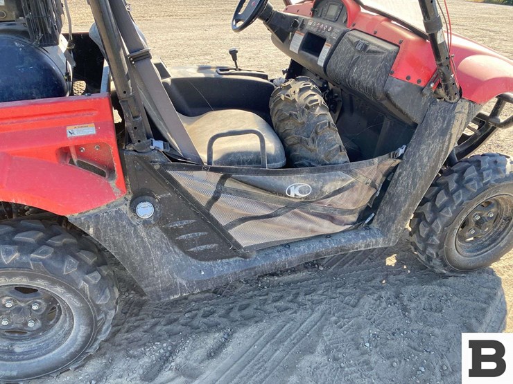 kymco-uxv-500-image-31