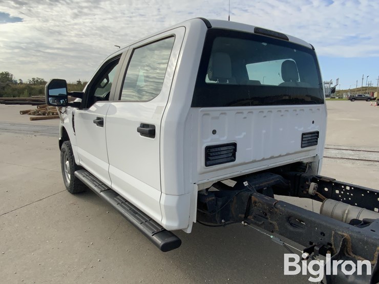 2019-ford-f350-xl-image-19