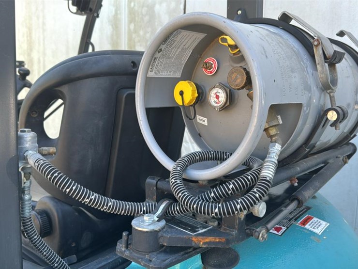 #1351-•-2018-baoli-kbg25c-forklift-image-41