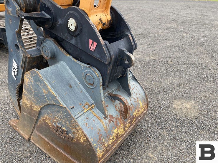 2016-case-cx160d-image-18