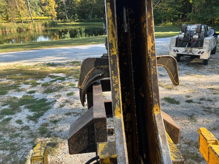 #1851-•-2022-csi-4400-bucksaw-image-4