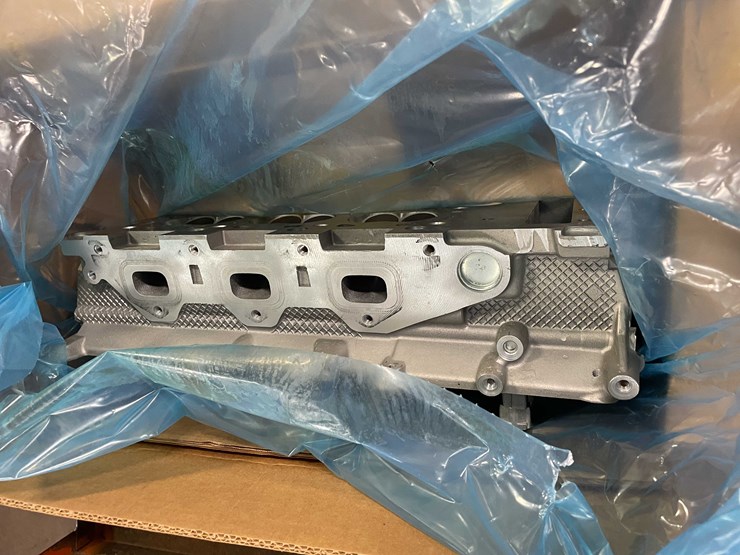 #8548-•-mopar-heads-(pr8)-image-33