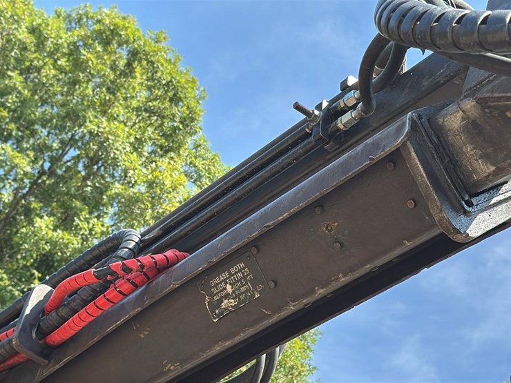 2003-timberpro-tf820e-image-31