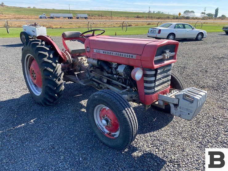 1971-massey-ferguson-135-image-7