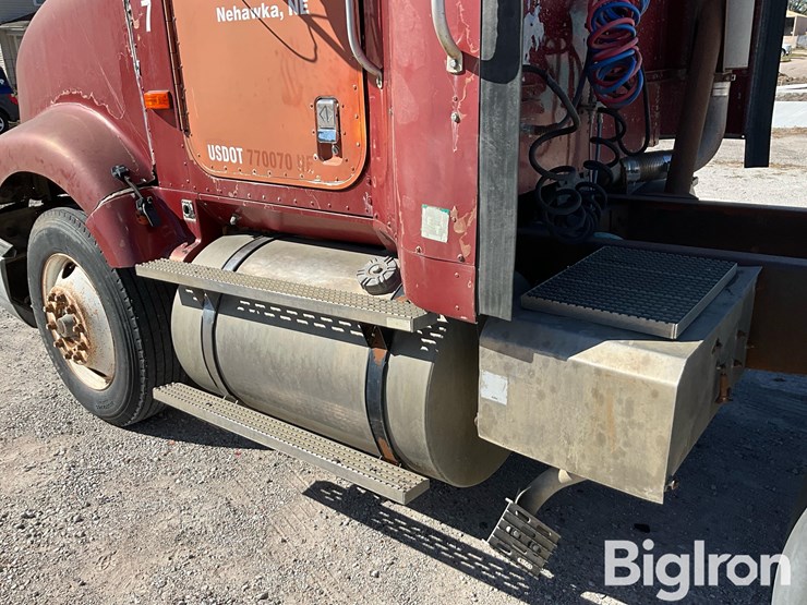 1990-international-9400-image-18