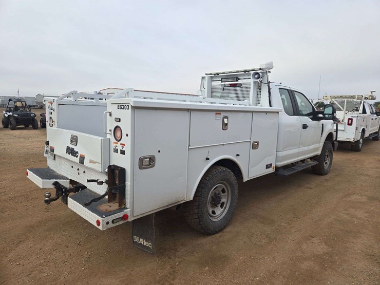 2019-ford-f350-image-4