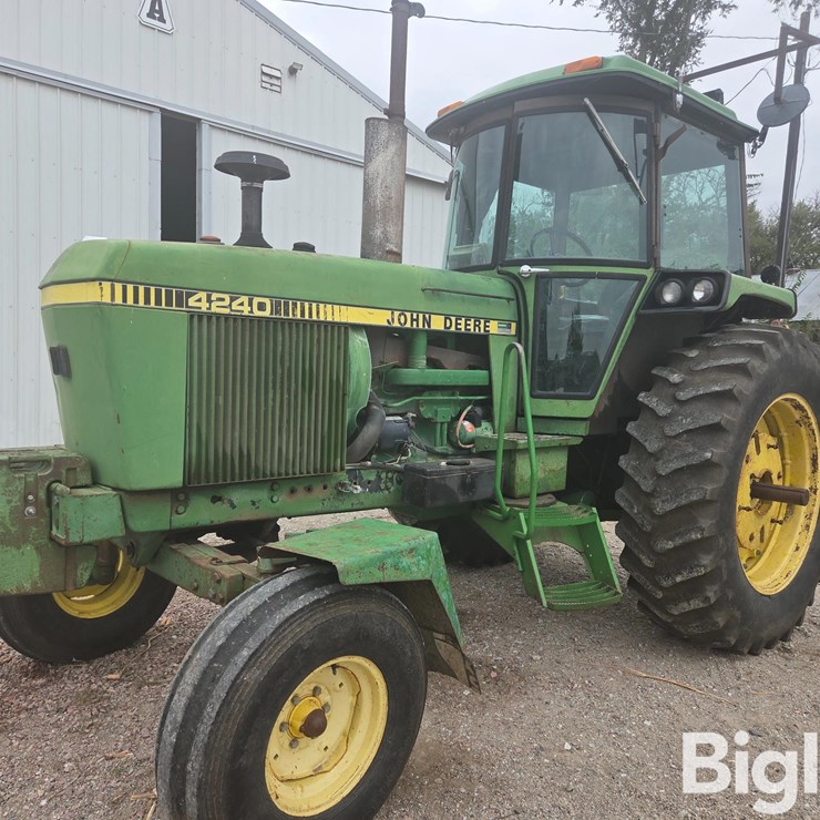 1978 JOHN DEERE 4240