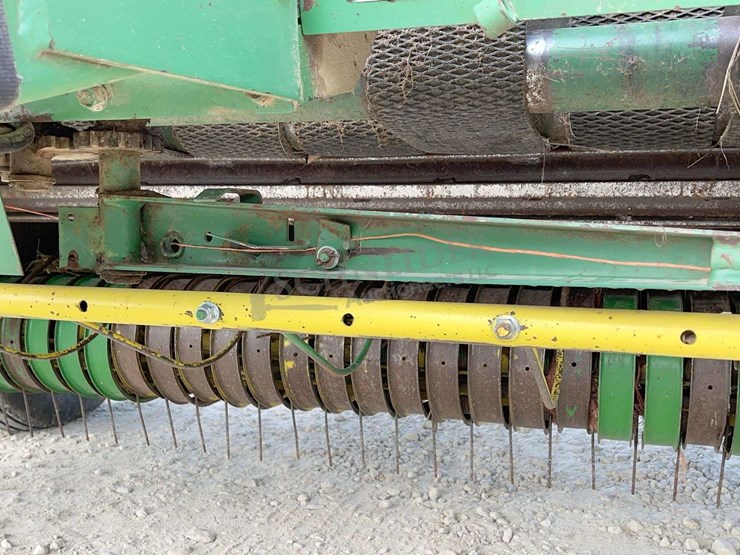 john-deere-375-image-12