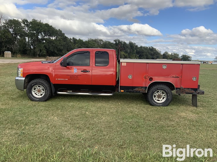 2008-chevrolet-silverado-2500-image-8