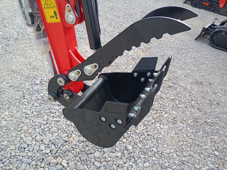 #l57-001-•-2025-tpm-16-mini-excavator-(gasoline)-image-17