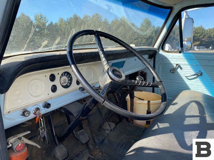 1967-ford-f600-image-32