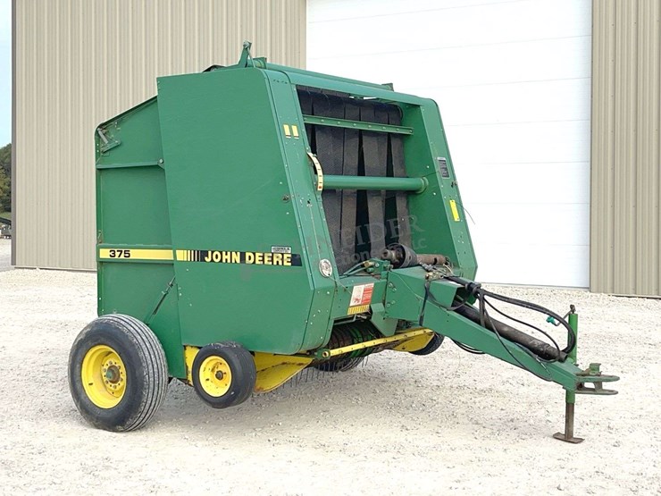 john-deere-375-image-1
