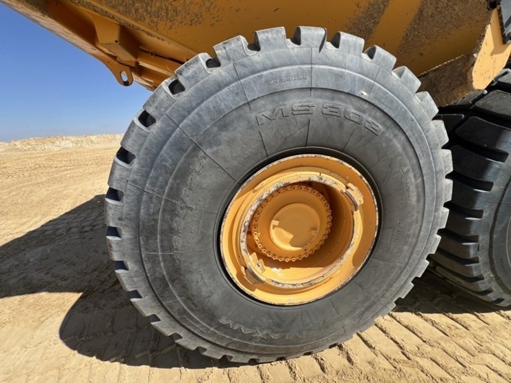 2021-volvo-a60h-image-30