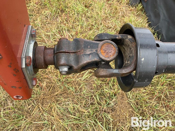 hesston-1340-image-13