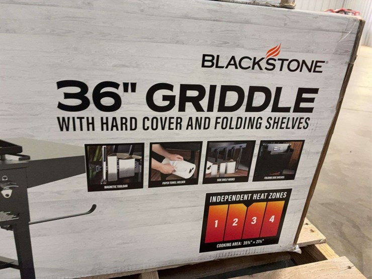 36"-black-stone-griddle-image-3