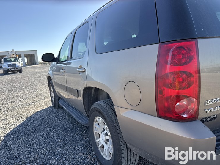 2007-gmc-yukon-image-15