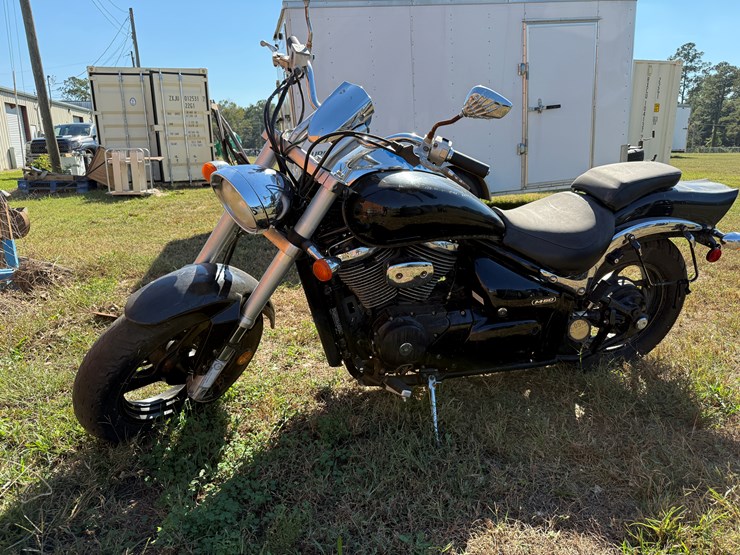 #100-•-#238-•-suzuki-motorcycle-image-1