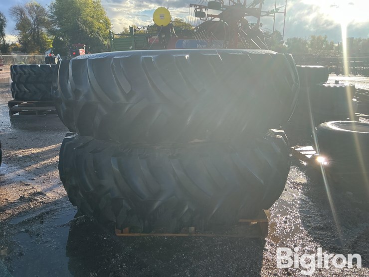 armstrong-hi-traction-lug-20.8-38-tractor-tires-image-6