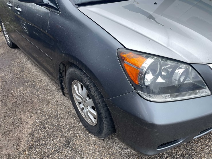 2009-honda-odyssey-image-19