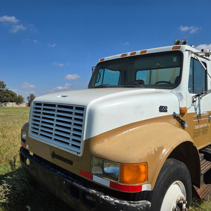 1995 INTERNATIONAL 4700