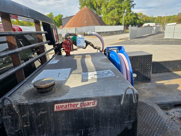 2017-gmc-sierra-3500-image-77