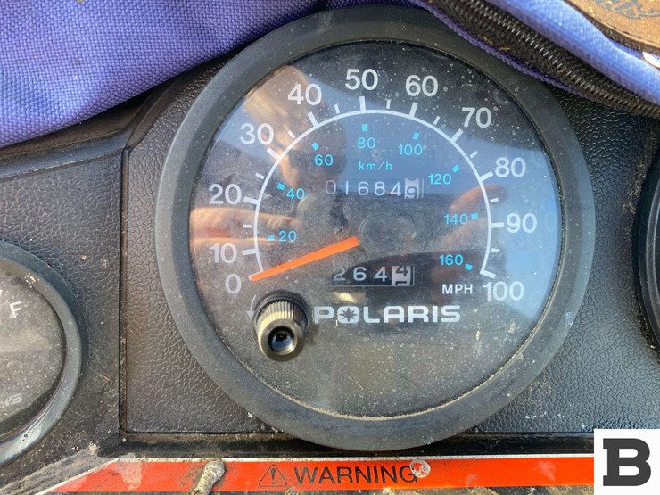 1998-polaris-indy-trail-touring-xlt-snowmobile-image-12