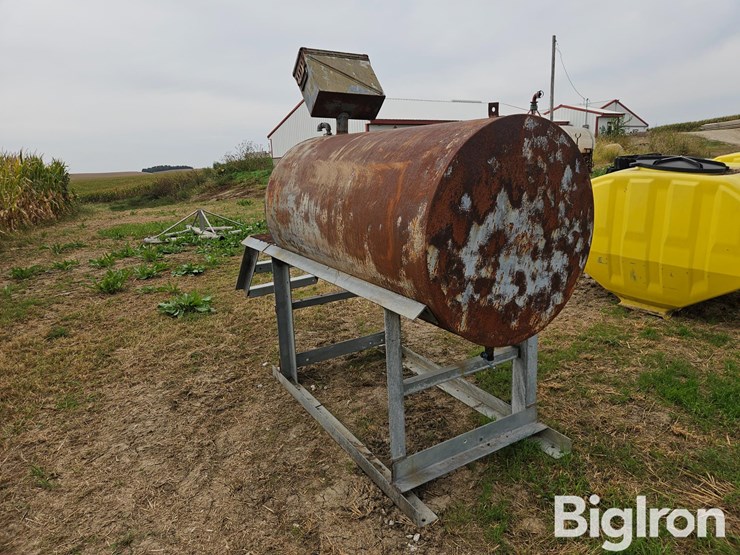 300-gallon-waste-oil-tank-w/stand-image-5
