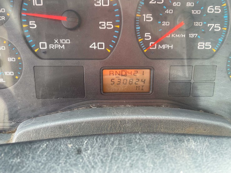 2003-international-durastar-4300-image-42