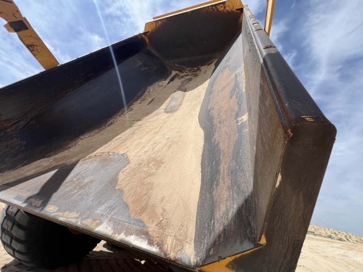 2020-volvo-a60h-image-35