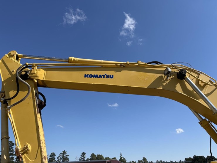 komatsu-pc228us-lc-image-36