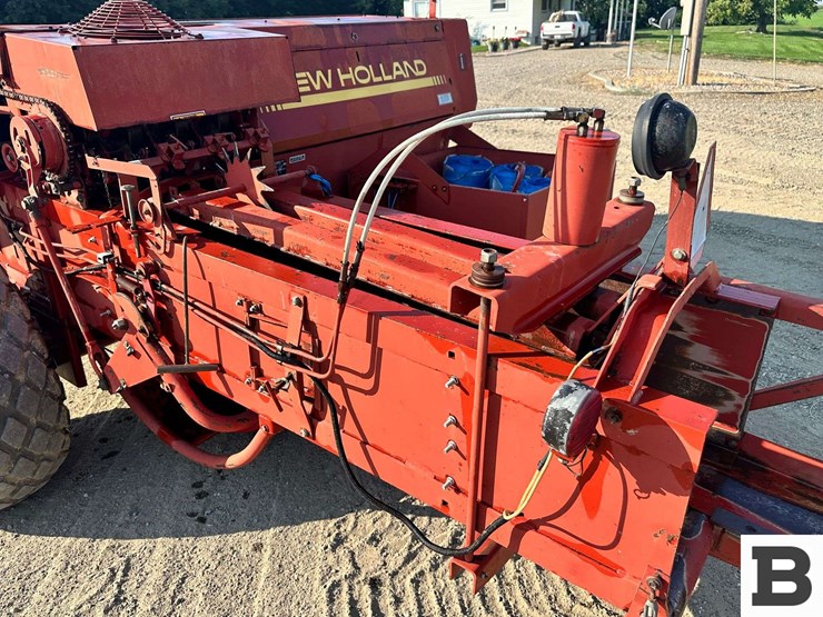 new-holland-515-image-41