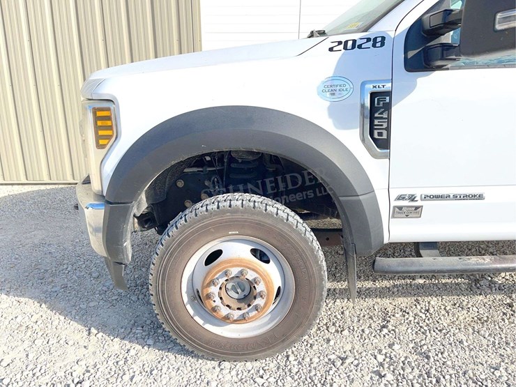 2018-ford-f450-image-57