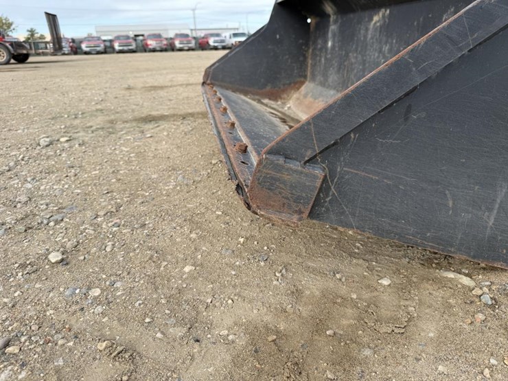 2009-massey-ferguson-3625-image-52