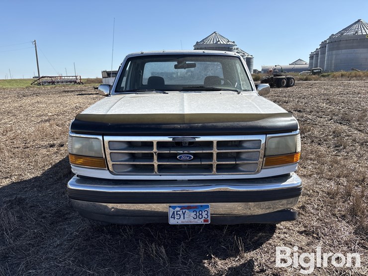 1992-ford-f150-xlt-image-2