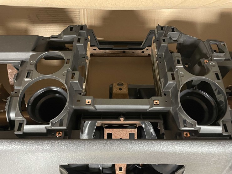 #8545-•-ford-f-series-dash-(pr20)-image-17