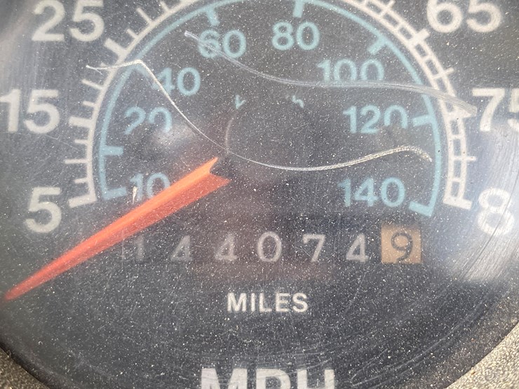 international-s1600-image-36