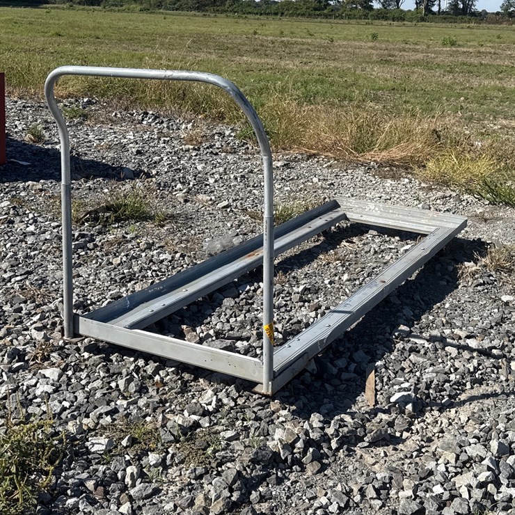 #26176 • 8’ Dolly INV# 26176