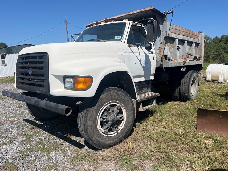 #107-•-1994-ford-33000-dump-truck-image-1