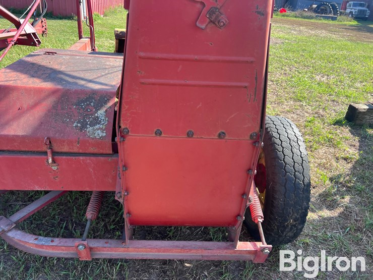 new-holland-s717-image-20