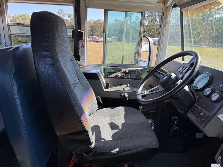 #29-•-#248-•-2006-blue-bird-bb-conventional-bus-image-8