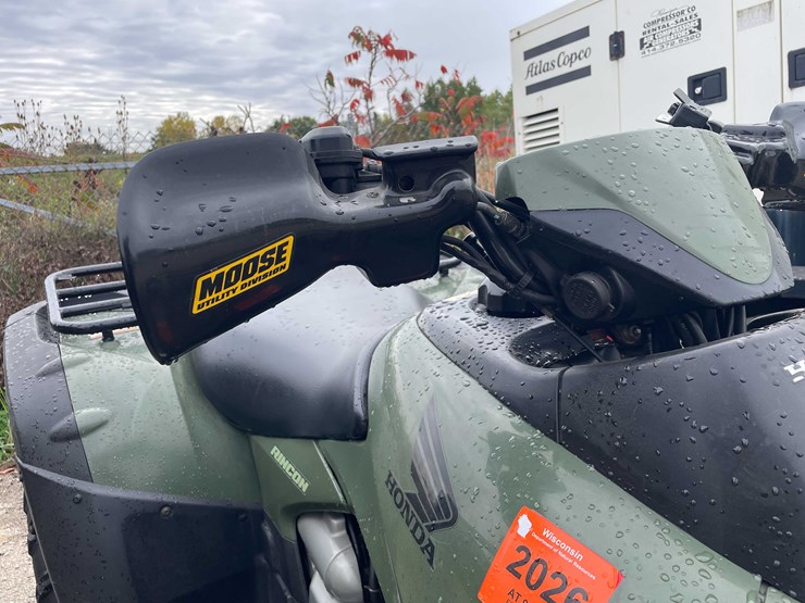 #1381-•-2005-honda-atv-with-snow-plow-(has-registration)-(of)-image-25