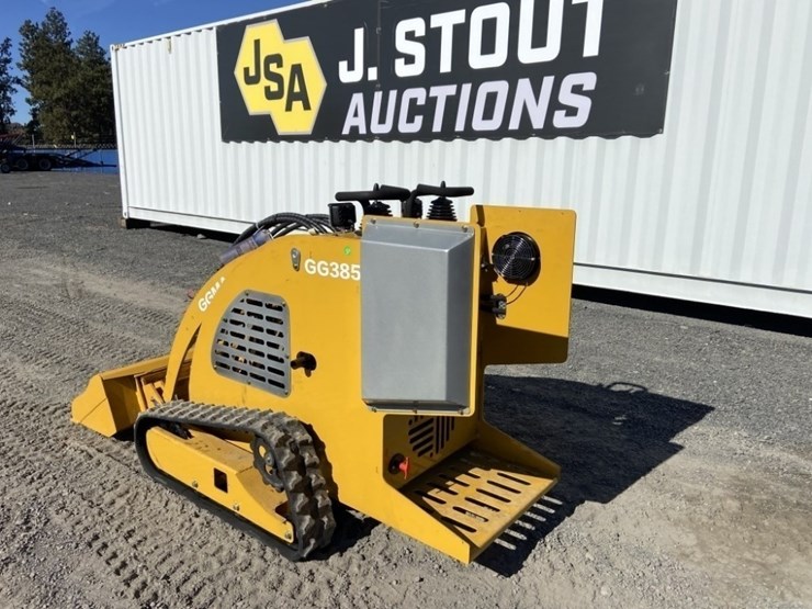 2025-ggma-gg385-mini-compact-track-loader-image-3
