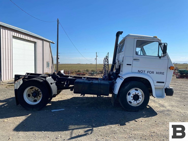 1989-kenworth-22-210-tractor-truck-image-6