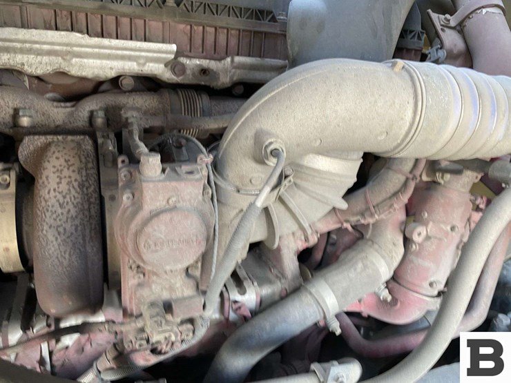 2017-mack-granite-gu713-image-69