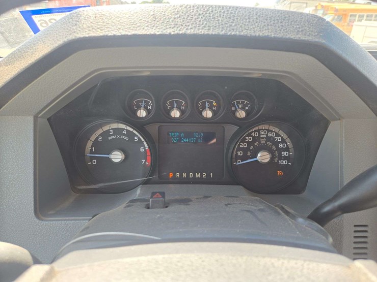 2013-ford-f250-image-19