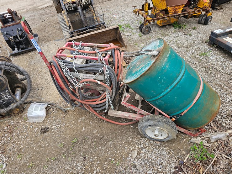 #16800-•-razorback-concrete-power-sprayer-image-5